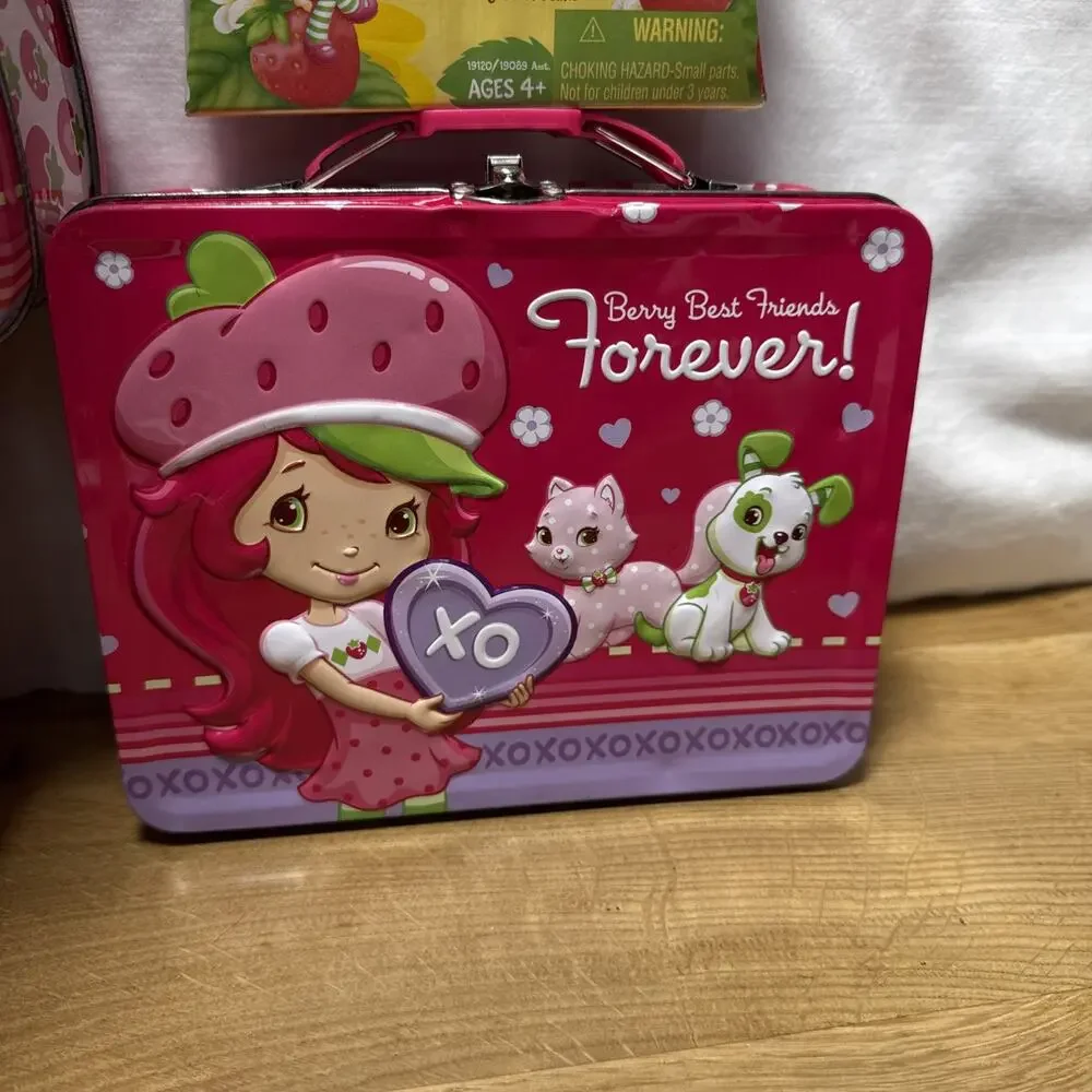 Y2k Strawberry Shortcake Lot Mini Doll With Dvd & 3 Lunch Boxes